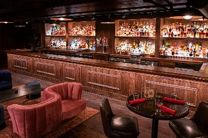 Bavette's Bar & Boeuf